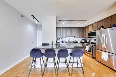 421 W Huron Street #1303, Chicago, IL 60654 - Photo 7