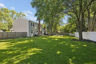1220 Garden Ct, Naperville, IL 60540 - Photo 29