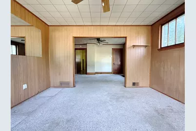 151 S Martin Avenue, Waukegan, IL 60085 - Photo 7