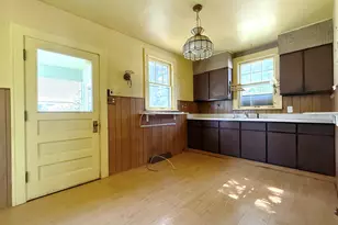151 S Martin Ave, Waukegan, IL 60085 - Photo 9