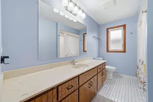 8424 168th St, Tinley Park, IL 60487 - Photo 11