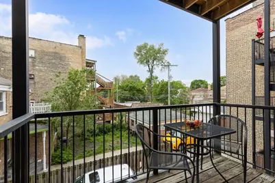 2935 W Rosemont Avenue #2, Chicago, IL 60659 - Photo 17