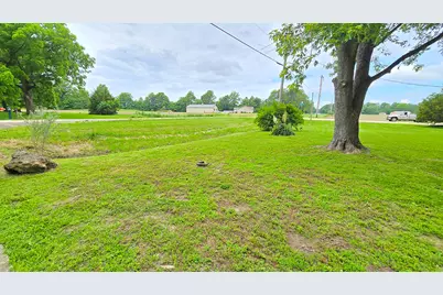 787 Walnut Hill Road, Centralia, IL 62801 - Photo 13
