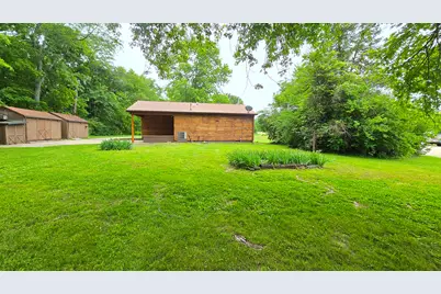 787 Walnut Hill Road, Centralia, IL 62801 - Photo 9