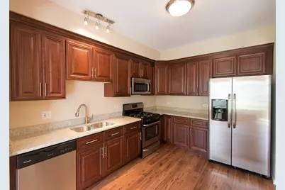 2927 White Thorn Circle #2927, Naperville, IL 60564 - Photo 5