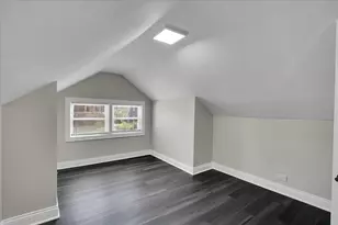 11412 S King Dr, Chicago, IL 60628 - Photo 21