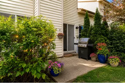 514 E Windgate Court #2D5, Arlington Heights, IL 60005 - Photo 15