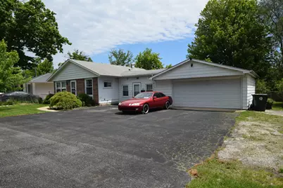 1531 N East End Avenue, Round Lake Beach, IL 60073 - Photo 3