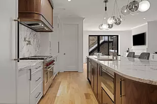 3711 N Magnolia Ave, Chicago, IL 60613 - Photo 9