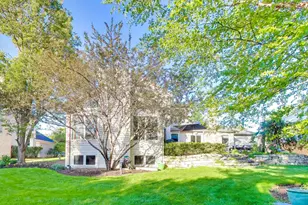 845 Saugatuck Trail, Vernon Hills, IL 60061 - Photo 53