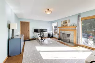 845 Saugatuck Trail, Vernon Hills, IL 60061 - Photo 21