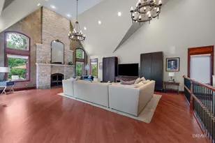 304 Juliana Ln, Bloomingdale, IL 60108 - Photo 11