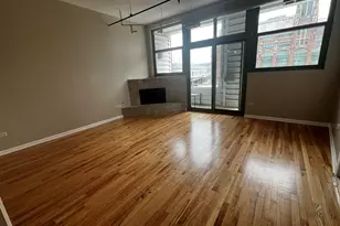 2001 S Calumet Ave, Chicago, IL 60616 - Photo 19