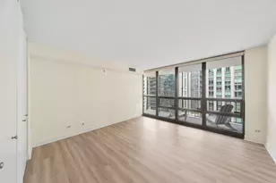 10 E Ontario St, Chicago, IL 60611 - Photo 13