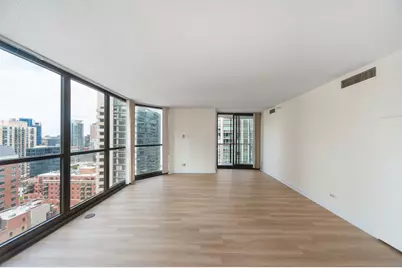 10 E Ontario Street #2008, Chicago, IL 60611 - Photo 9