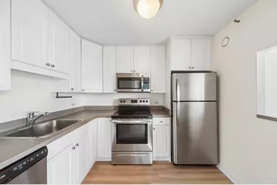 10 E Ontario Street #2008, Chicago, IL 60611 - Photo 5