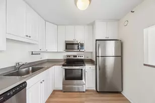 10 E Ontario St, Chicago, IL 60611 - Photo 5