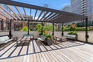 21 W Goethe St, Chicago, IL 60610 - Photo 17