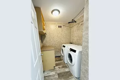 576 Greystone Lane #C2, Wheeling, IL 60090 - Photo 11