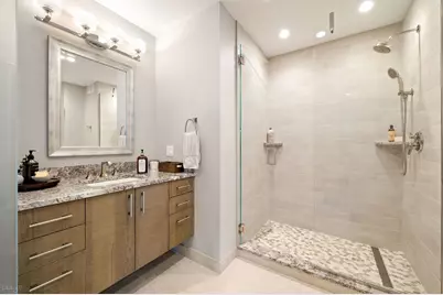 25 E Superior Street #3601, Chicago, IL 60611 - Photo 27