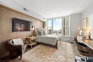 25 E Superior St, Chicago, IL 60611 - Photo 25