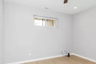3119 W Flournoy St, Chicago, IL 60612 - Photo 11