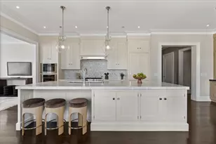 9 W Walton St, Chicago, IL 60610 - Photo 9