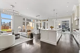 9 W Walton St, Chicago, IL 60610 - Photo 3