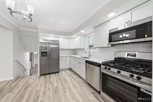 15118 Hillside Ave, Oak Forest, IL 60452 - Photo 9