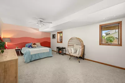 1404 Larson Street, Sycamore, IL 60178 - Photo 29