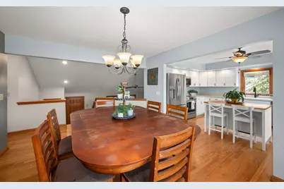 1404 Larson Street, Sycamore, IL 60178 - Photo 19