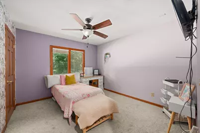 1404 Larson Street, Sycamore, IL 60178 - Photo 27