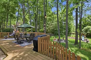4669 Kings Way N, Gurnee, IL 60031 - Photo 5