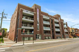 2703 W Belmont Ave, Chicago, IL 60618 - Photo 1