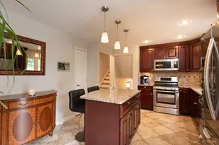 10136 Charles Ave, Palos Hills, IL 60465 - Photo 11