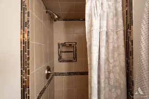 10136 Charles Ave, Palos Hills, IL 60465 - Photo 23