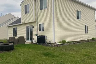 1 Hobart Ct, South Elgin, IL 60177 - Photo 5