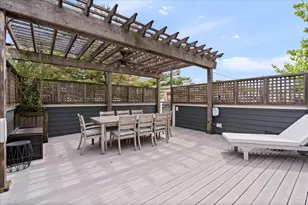 2225 W School St, Chicago, IL 60618 - Photo 33