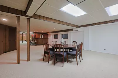 9 Camelot Drive, Oak Brook, IL 60523 - Photo 27