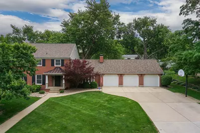 206 Fleetwood Drive, Bloomington, IL 61701 - Photo 57