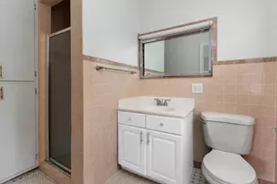 206 Fleetwood Dr, Bloomington, IL 61701 - Photo 39