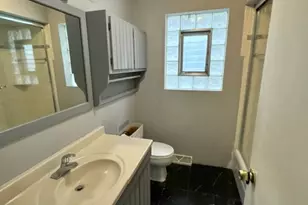 3618 1/2 Gunderson Ave, Berwyn, IL 60402 - Photo 11