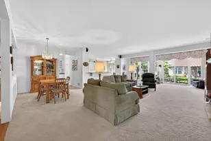 13464 Winterberry Ln, Huntley, IL 60142 - Photo 5