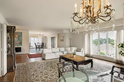 1671 Mission Hills Road #502, Northbrook, IL 60062 - Photo 5