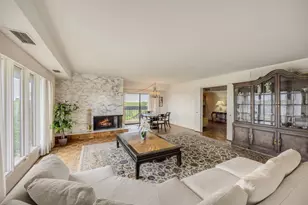 1671 Mission Hills Rd, Northbrook, IL 60062 - Photo 3