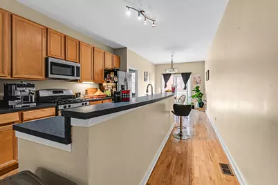 1441 W Fillmore Street #A, Chicago, IL 60607 - Photo 9