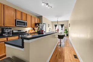 1441 W Fillmore St, Chicago, IL 60607 - Photo 9