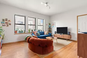 39 N Paulina Ave, Chicago, IL 60607 - Photo 3