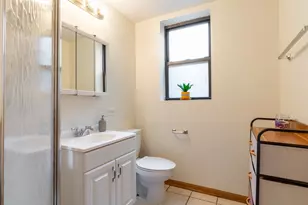 39 N Paulina Ave, Chicago, IL 60607 - Photo 13