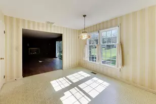 2801 Mill Creek Ln, Rolling Meadows, IL 60008 - Photo 7